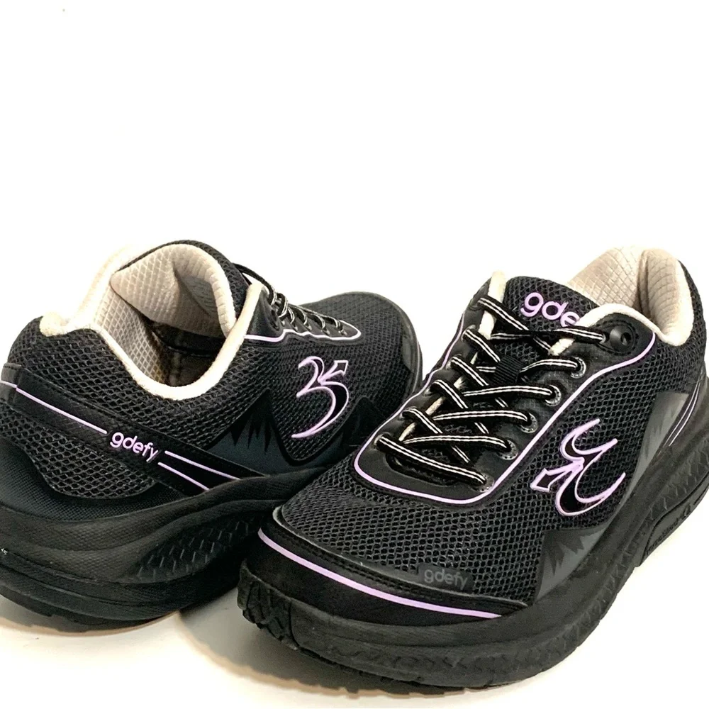 Women's Black and Lilac Walking Sneakers